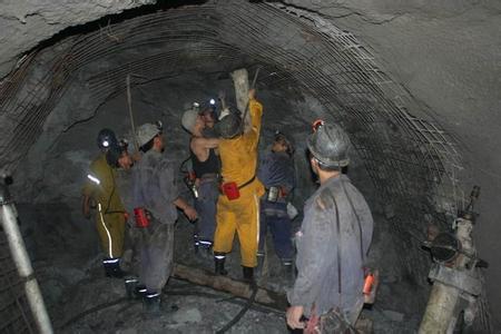 承德工程爆破中的危险因素分析以及应对工程爆破危险的措施